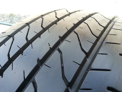 ขายยาง215/55/17 ปี 2212 DUNLOP SP 270   1  ชุด