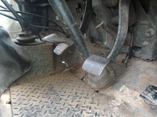 ขายด่วนรถสิบ2เพลาดรั้มKT725วางเครืองHO7C