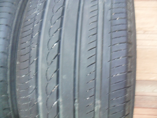 ขายยาง Yokohama 215/55 R17 Advan db
