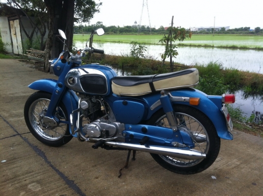 ขายc92 ทะเบียนพร้อมเอกสารการโอน ชุบทั้งคัน เครื่องจบๆ ไฟติดทุกดวง อะหลั่ยเก่าแถมให้เยอะ 0918759329