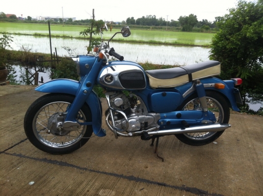 ขายc92 ทะเบียนพร้อมเอกสารการโอน ชุบทั้งคัน เครื่องจบๆ ไฟติดทุกดวง อะหลั่ยเก่าแถมให้เยอะ 0918759329