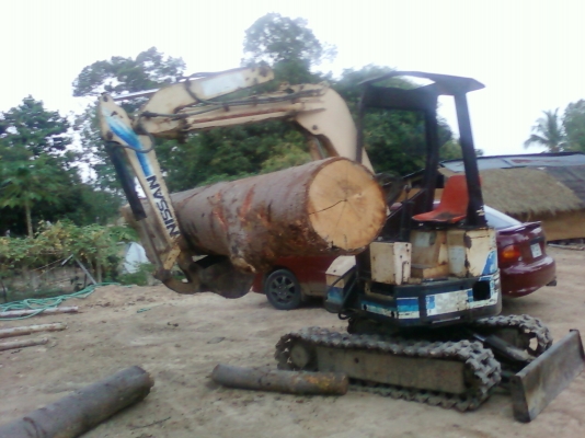 ขายแบ็คโฮ NISSAN S&amp;B  pc20