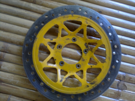 ดุมคลิก นูโว สปราก135 จานดิสls