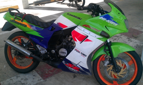 ขาย KAWASAKI SERPICO 150 cc.พร้อมทะเบียนโอน