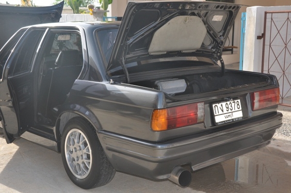 BMW 318i E30 เครื่อง ca18 turbo auto LPG max evo ขอบ 15 รถแรงประหยัดพร้อมใช้