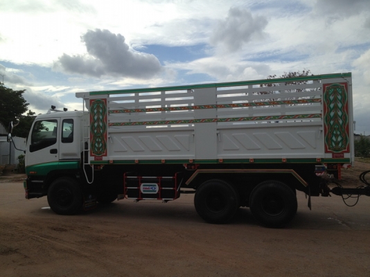 รับต่อกระบะบรรทุก ทุกชนิด กระบะดั้มดิน ดั้มคอกสูง กระบะคารืโก้ หาง ลูกพ่วง เทรลเลอร์ ก้างปลา โดยช่างที่มีประสบการณ์สูงกว่า 30 ปีได้มาตรฐานกรมขนส่งทางบก