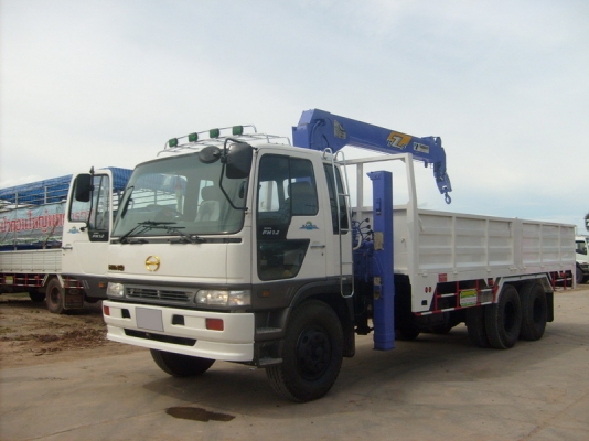 รับต่อกระบะบรรทุก ทุกชนิด กระบะดั้มดิน ดั้มคอกสูง กระบะคารืโก้ หาง ลูกพ่วง เทรลเลอร์ ก้างปลา โดยช่างที่มีประสบการณ์สูงกว่า 30 ปีได้มาตรฐานกรมขนส่งทางบก