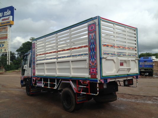 รับต่อกระบะบรรทุก ทุกชนิด กระบะดั้มดิน ดั้มคอกสูง กระบะคารืโก้ หาง ลูกพ่วง เทรลเลอร์ ก้างปลา โดยช่างที่มีประสบการณ์สูงกว่า 30 ปีได้มาตรฐานกรมขนส่งทางบก