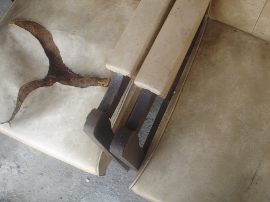 ท่านผู้ชมที่ชอบแบบนี้  ก็ขอเชิญครับ   หลินรัชดา 081-585-6957