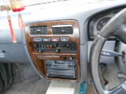 รถกระบะ ยี่ห้อ NISSAN รุ่น BIG M