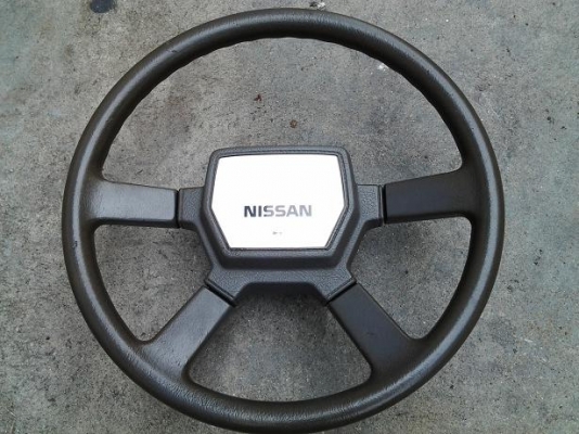 ขายวงพวงมาลัย NISSAN BIG-M ขายวงพวงมาลัย NISSAN BIG-M