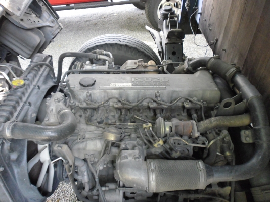 ขาย 6 ล้อ NPR 130 เทอร์โบ 5 เมตร ปี 47 สวยๆ ออกห้าง ขาย 6 ล้อ NPR 130 เทอร์โบ 5 เมตร ปี 47 สวยๆ ออกห้าง