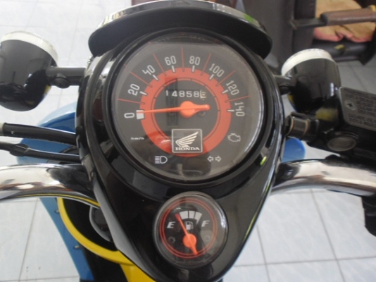 สกู๊ปปี้ไอ 23500ส่งฟรี