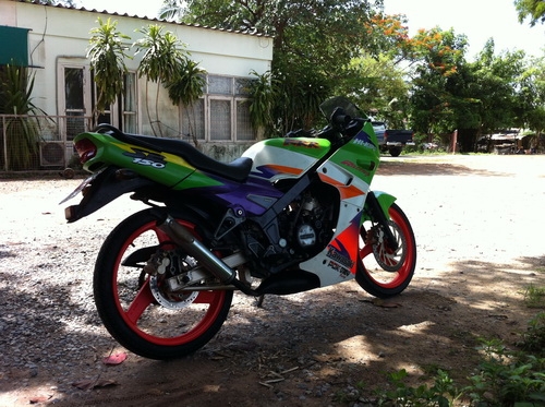 ขายKRR SE 98 เสื้อทอง1855 ท่อPDK อาร์มดามล่าง เล่มทะเบียนชุดโอนครบ