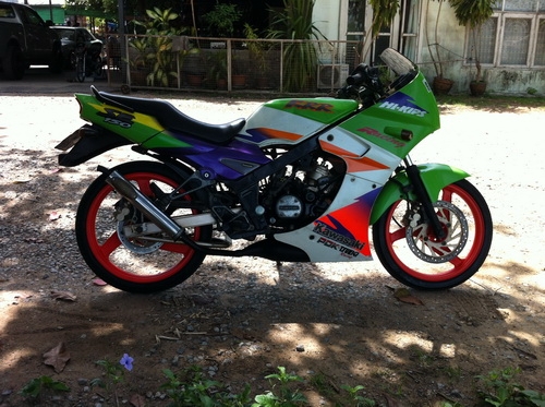 ขายKRR SE 98 เสื้อทอง1855 ท่อPDK อาร์มดามล่าง เล่มทะเบียนชุดโอนครบ