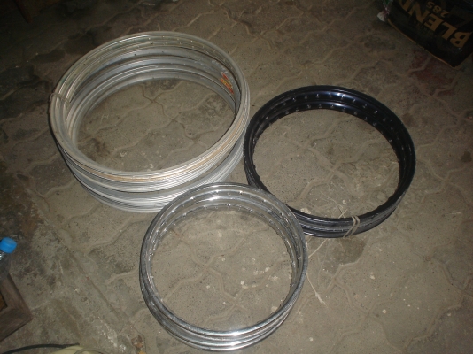 ขายถูกๆๆราคา***900บาท***ตามสภาพเท่าที่เห็นครับท่านผู้ชม