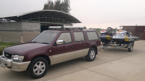 ขายรถยนต์อิชุชู