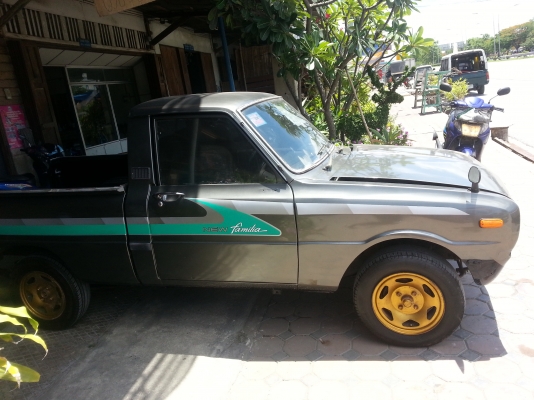 ขายขาดทุนไปคุ้มสุดค้มหาตังทำบ่อปลาMazda1300 35000 ไม่ต้องต่อน่ะรถพร้อมใช้