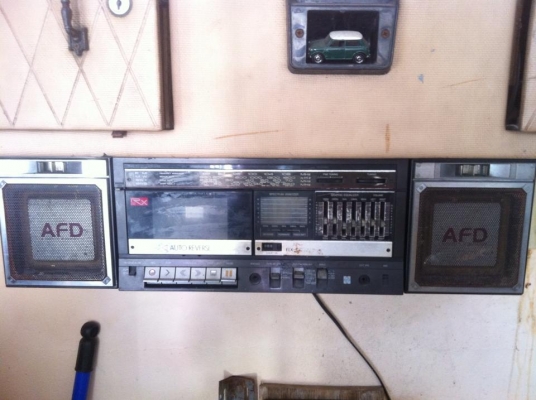 ขายวิทยุโบราณ ยี้ห้อโรสตาร์ แนวเรโทร 2เครื่อง ใช้งา่นได้ เสียงดัง ขายวิทยุโบราณ ยี้ห้อโรสตาร์ แนวเรโทร 2เครื่อง ใช้งา่นได้ เสียงดัง