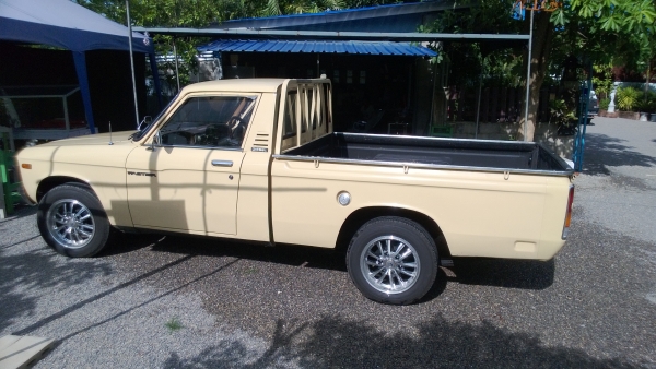 ขายอีกที ""พี่ชายฝากมา"" KB 20 D สภาพสวยทำมาหมดแล้ว