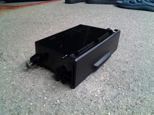 ขายช่องใส่ของใต้วิทยุ TOYOTA 1 din