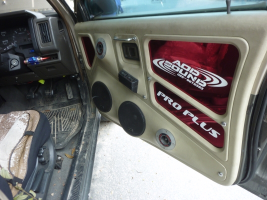 ืnissan big m 2500 cc แวน