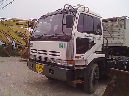 สิบล้อ หัวลากมีระบบดั้ม