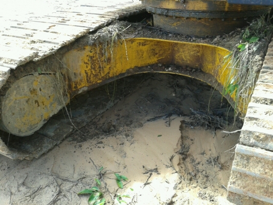 KOMATSU PC200-5 เครื่องเดิม ปั้มเดิม ไฟฟ้าแจ่ม แอรเย็น