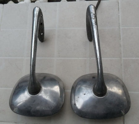 กระจกแก้ม