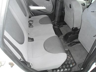 HONDA JAZZ VTEC 1.5 AT ปี 2007 ฟรีดาวน์