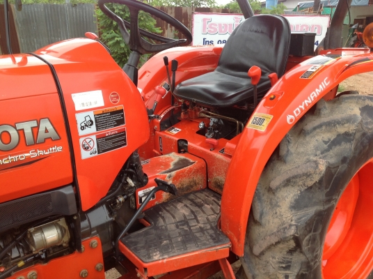 ปัญญาแทรคเตอร์มาแล้ว...จัดมา นางฟ้า คูโบต้า L3608  ใบมีดคานล่าง