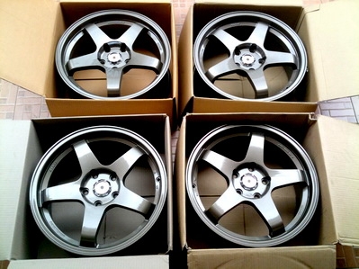 แม็กซ์ Nismo 17 นิ้ว สภาพใหม่ 5รู114.3 ใหม่ทั้งชุดครับ