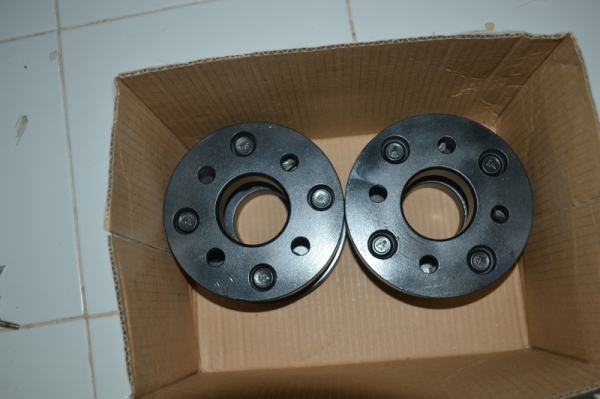 ขายล้อแม็ก 15*7 4 รู 114 และอะแด็ปเตอร์ 4/100 ออก 4/114