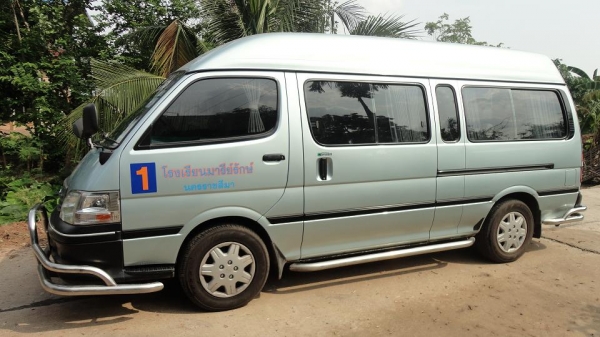 ขายรถตู้ TOYOTA ปี 2002 ตาเพชรหลังคาสูง