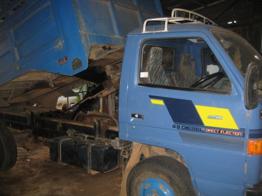 ขายด่วน! รถดัมพ์   ISUZU NPR 110 ขาหลัง F