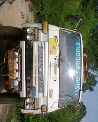 Nissan UD 2เพลาหางปลา ขึ้น200ได้ ทะเบียนแจ้งจอด