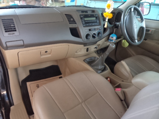 ขายรถกะบะวีโก้พีรันเนอร์สมาดแค็บปี53 สภาพสวยๆราคาถูกๆๆ พร้อมใช้งานคับ