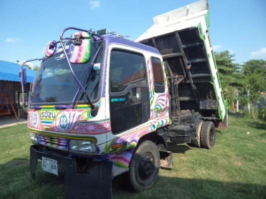 ขายรถ6ล้ออีซูซุเดก้าดั้ม สภาพพร้อมใช้งานคับ