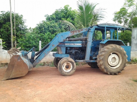 ขายรถไถฟอร์ด6610ติดบุ้งกี๋หน้า ขายรถไถฟอร์ด6610ติดบุ้งกี๋หน้า