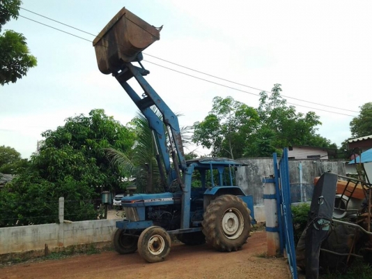 ขายรถไถฟอร์ด6610ติดบุ้งกี๋หน้า ขายรถไถฟอร์ด6610ติดบุ้งกี๋หน้า