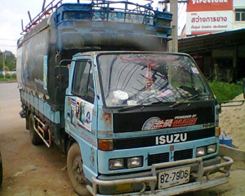 ขายหกล้อNKR110HPมือเดียวออกห้าง