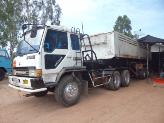 ขายรถมิตซูFN527M10ล้อ2เพลาหัวลากพร้อมหาง เครื่อง195เทอร์โบ10เกียร