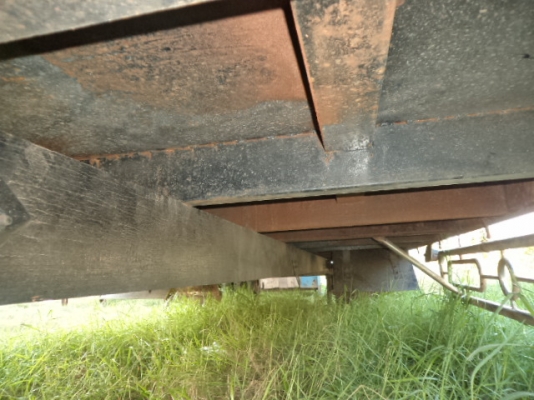 ขายกะบะ6ล้อยาว5.50เมตรพร้อมคอกเหล็กแป็บ สภาพสวยๆ