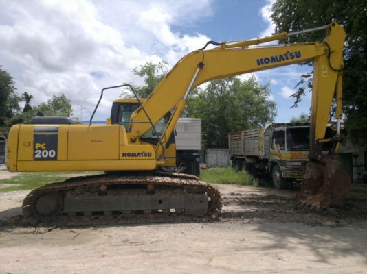 ขายรถแบคโฮ KOMATSU PC-200-7 ใบอินวอย ปี.2006 รถสวย ไฟฟ้าครบ รถใช้งานได้สมบูรณ์