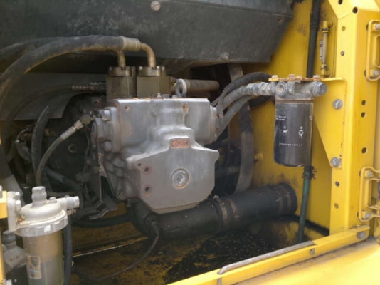 ขายรถแบคโฮ KOMATSU PC-200-7 ใบอินวอย ปี.2006 รถสวย ไฟฟ้าครบ รถใช้งานได้สมบูรณ์