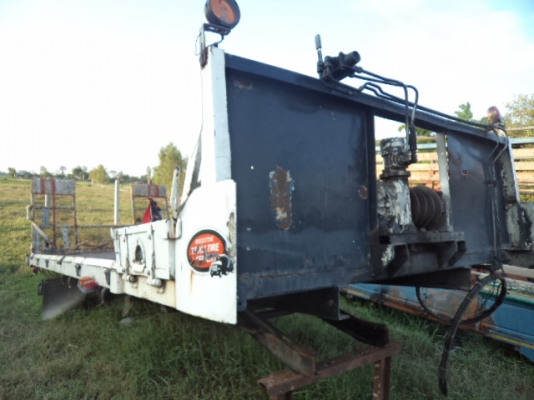 ขายถาดรถสไลด์ราคาถูกๆๆ เป็นของรถ6ล้ออุปกรครบพร้อมติดตั้ง สภาพดีพร้อมใช้