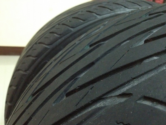ขายถูกๆ ยาง 225/40/18 ปี 3409 TOYO proxes4 (Made in Japan) มี 1 คู่ และ...