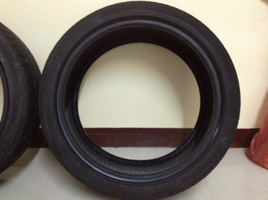 ขายถูกๆ ยาง 225/40/18 ปี 3309 ROADSTON N7000 (Made in korea) มี 1 คู่ และ...