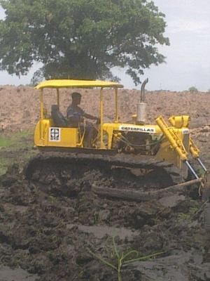 ขายรถแทรกเตอร์ D4D ฝาบาง สภาพดีเจ้าของขายเอง