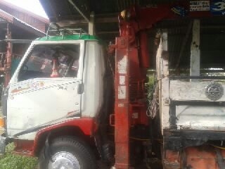 หกล้อฮีโน้FB 113เครือง117แรงติดเครน3ตันช่วงล่างFพร้อมลุย หกล้อฮีโน้FB 113เครือง117แรงติดเครน3ตันช่วงล่างFพร้อมลุย